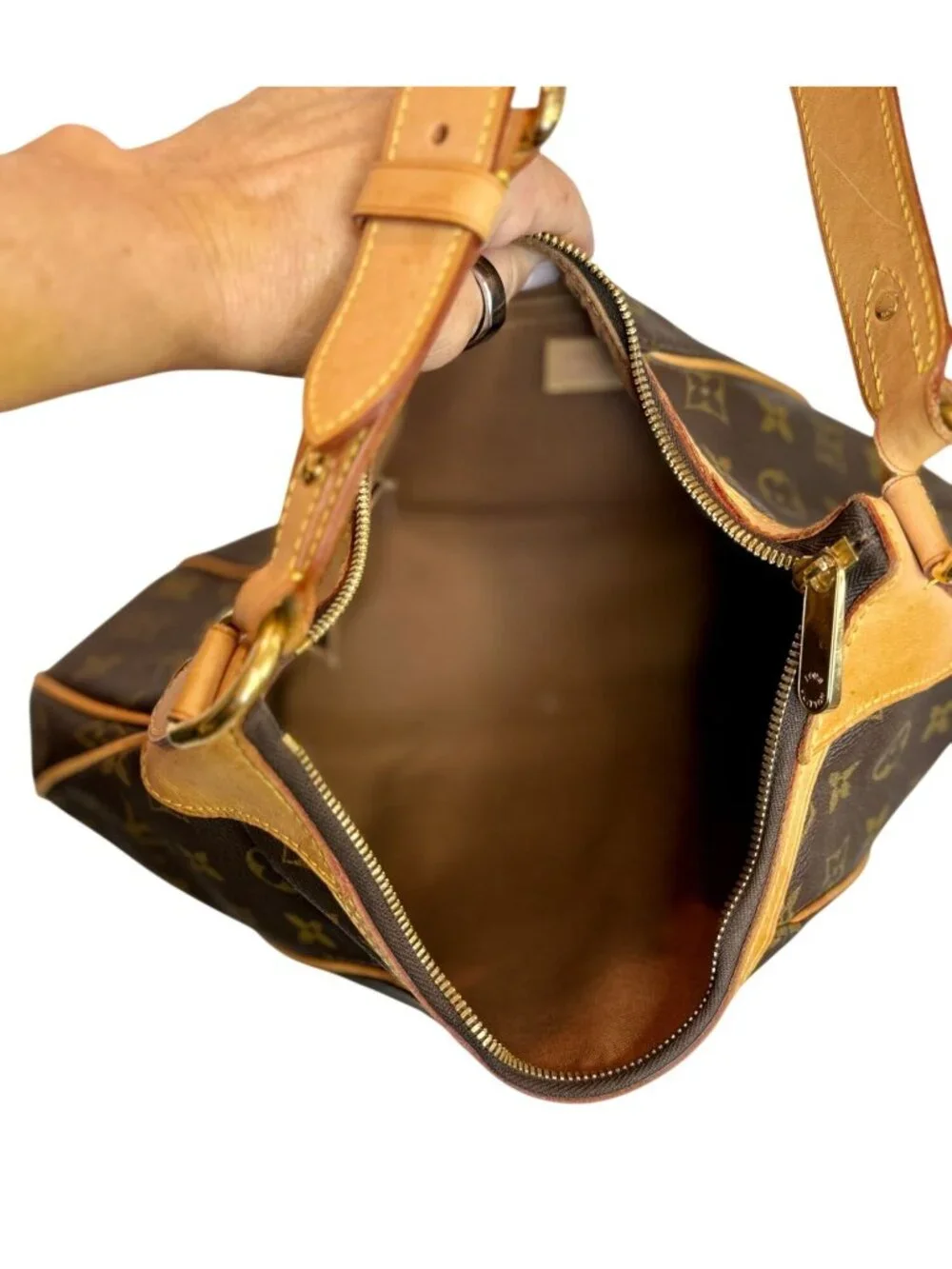 Louis Vuitton Thames GM shoulder bag